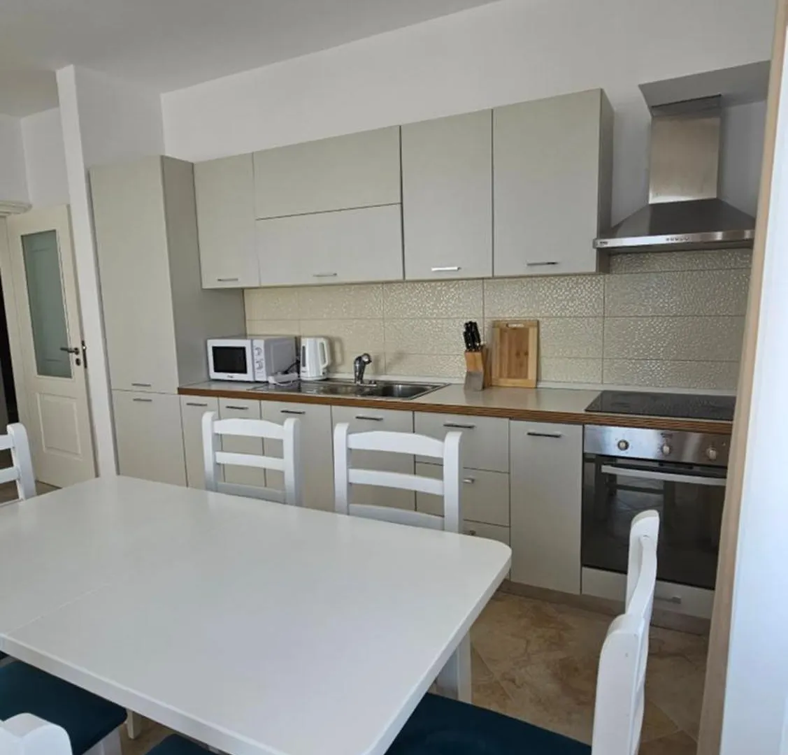 Sea Apartment Durrës